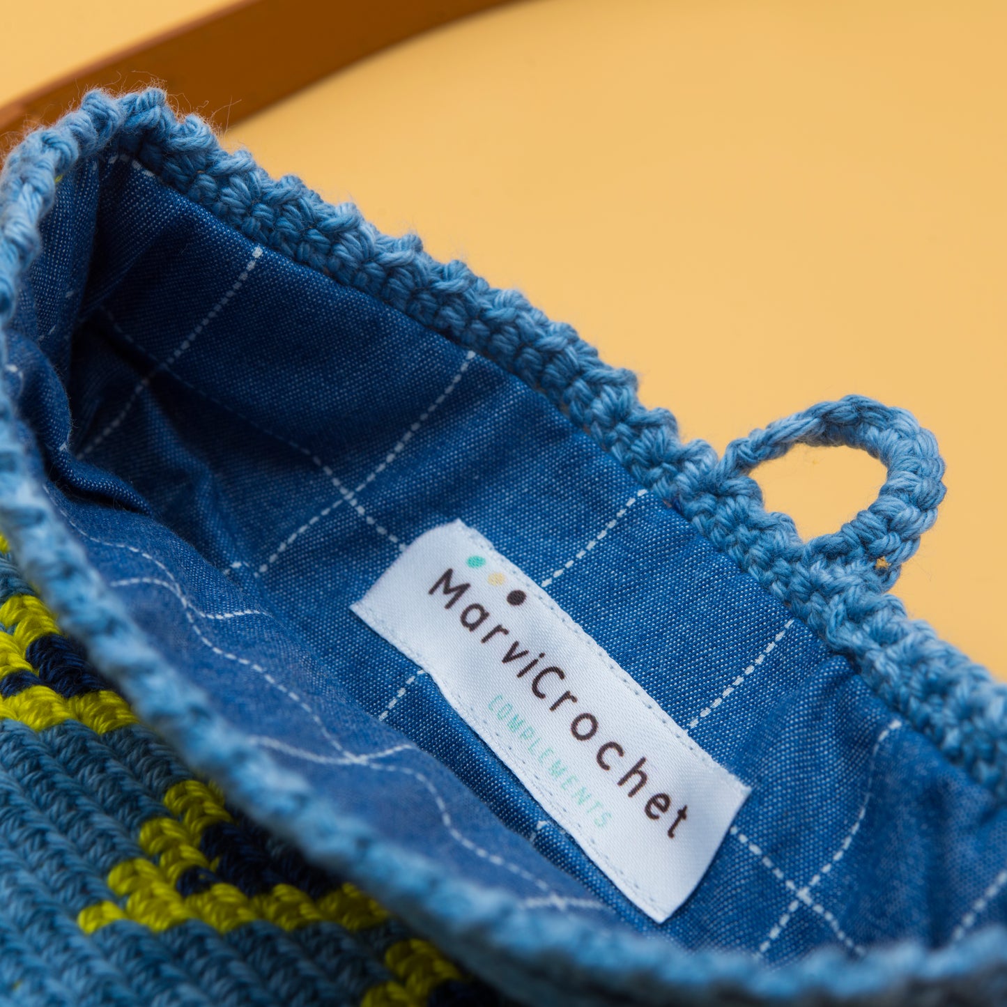 Mini riñonera de crochet JACQUARD