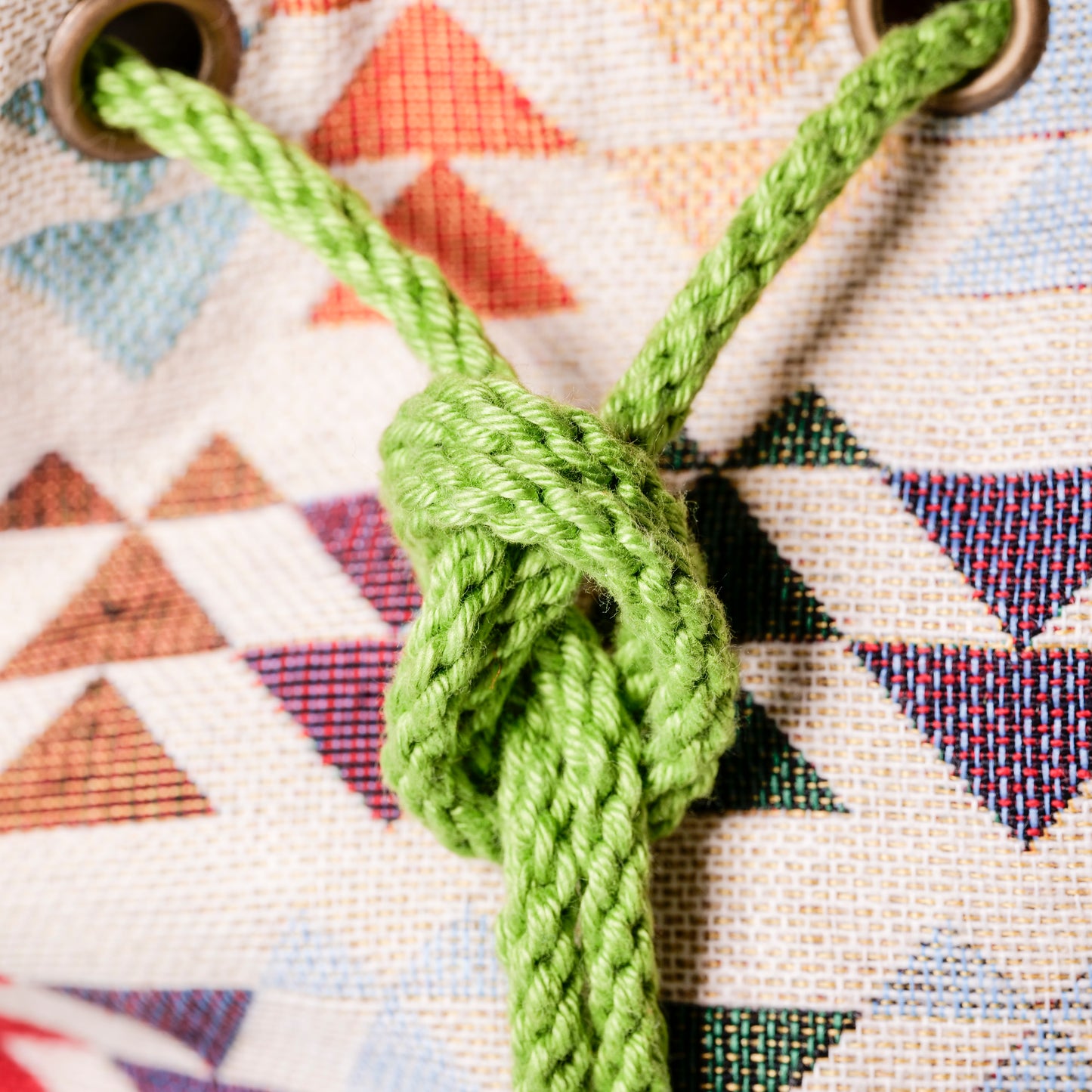 Bolso de Crochet y Tejido Jacquard HIEDRA