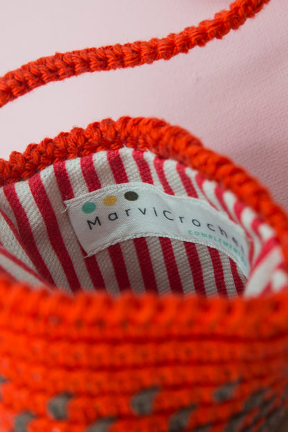 Funda de Crochet para móvil MÓDENA