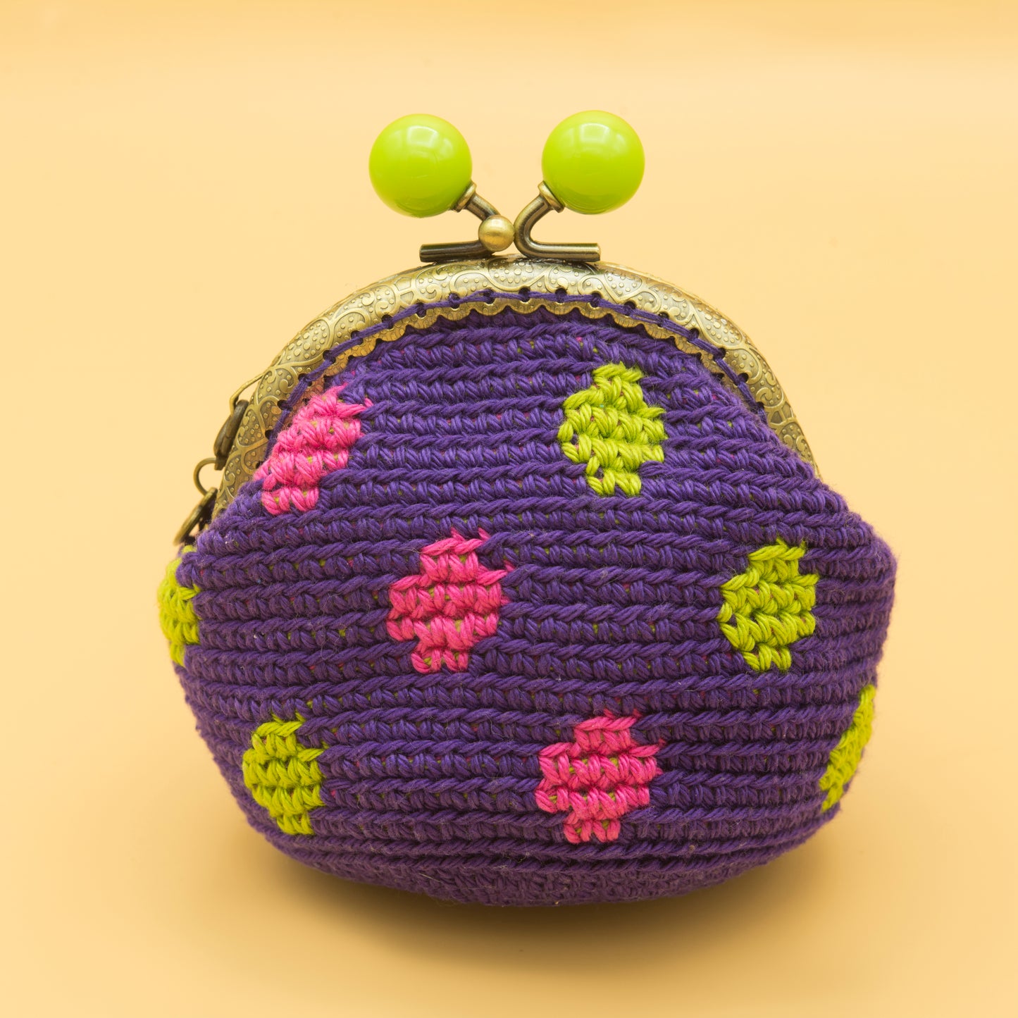 Monedero de crochet ABRIL