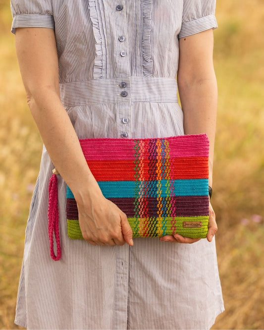 Bolso de mano de crochet TILDA