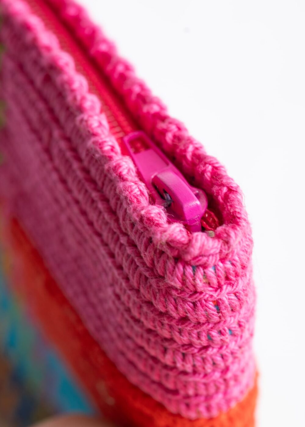 bolso de mano colorido hecho en españa a mano